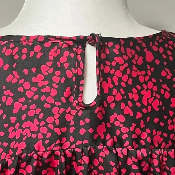 Jacob Sleeveless Ruffled Pleats Pattern Blouse - Picture 9 of 16